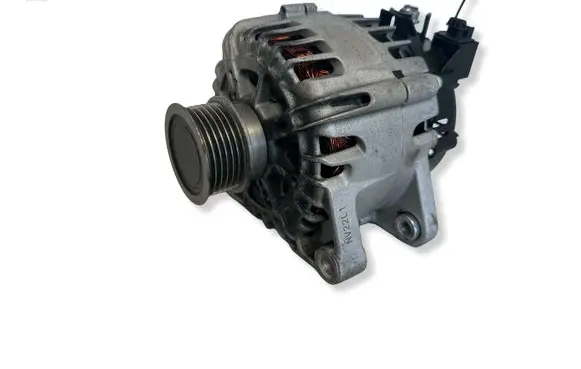 Ford Kuga II Generator/alternator 