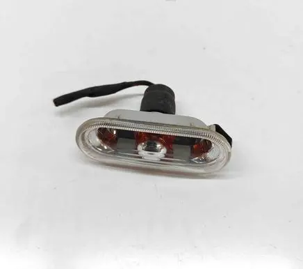 Volkswagen Amarok Front fender indicator light 7E0949117B