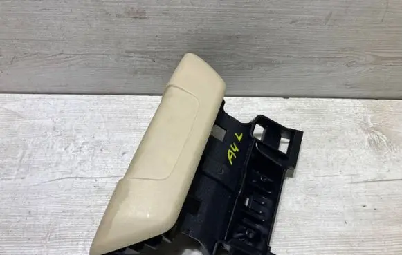 Audi A4 S4 B9 Seat trim 8W0881627