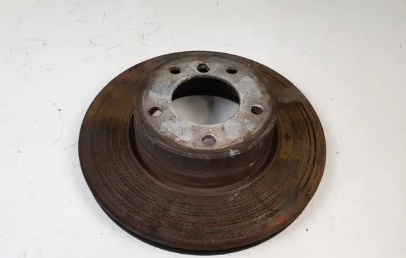 BMW 5 E60 E61 Rear brake disc
