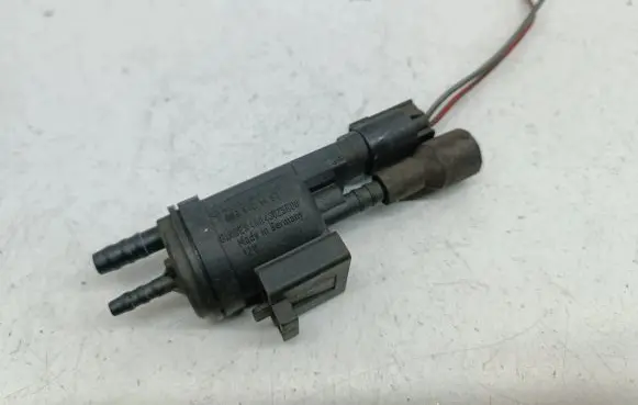 Valve vacuum