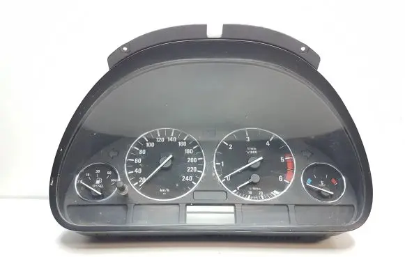 BMW 5 E39 Speedometer (instrument cluster) 8375675