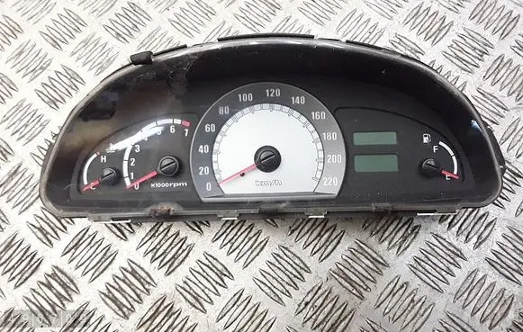 Hyundai Matrix Speedometer (instrument cluster) 9400317100 78817130