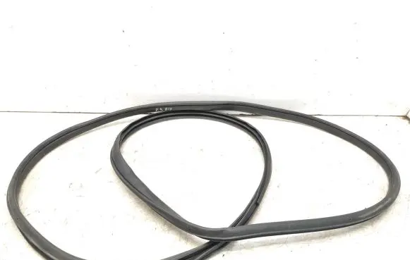 Subaru Outback Front door rubber seal