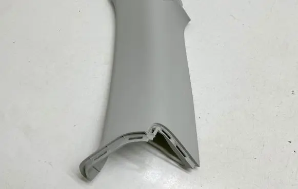 Skoda Octavia Mk3 (5E) (C) pillar trim 5E9867288