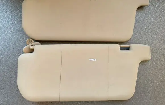 Nissan Terrano Sun visor 964000X800 964010X801