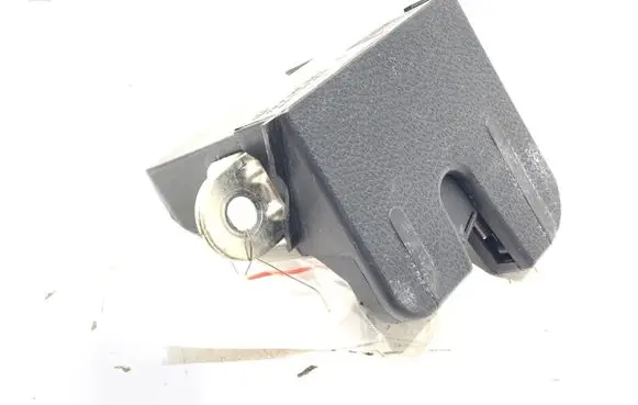 Volkswagen Golf VI Tailgate exterior lock 5K0827505A