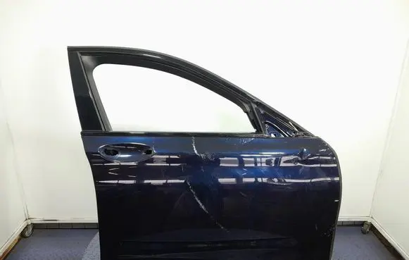 Audi A4 S4 B7 8E 8H Front door