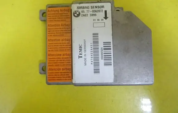 BMW 5 E39 Airbag control unit/module 8362072