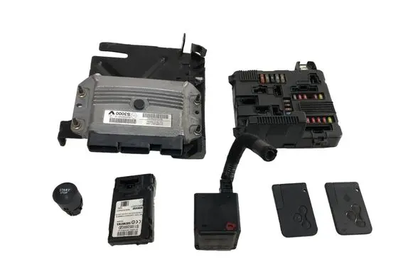 Renault Scenic II - Grand scenic II Central body control module 8200306032C 8200509552
