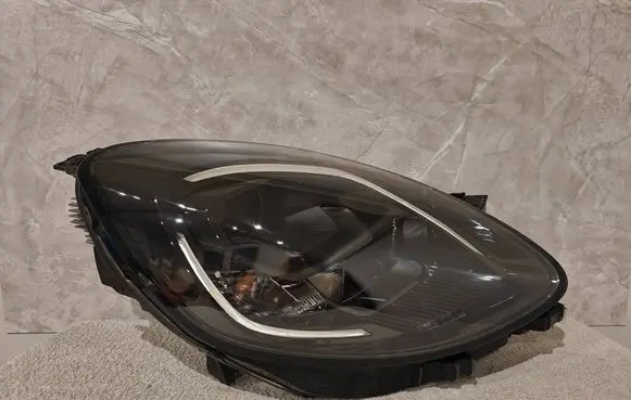 Ford Puma Headlight/headlamp L1TB13E014GH L90202381