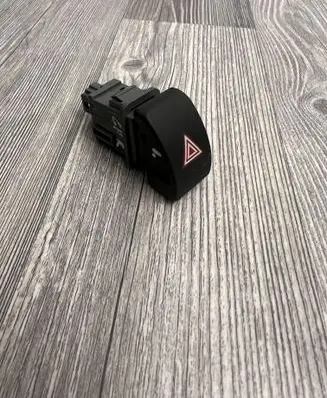 Hazard light switch