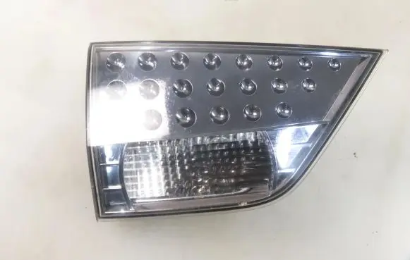 Mitsubishi Outlander Rear/tail lights 1146356L