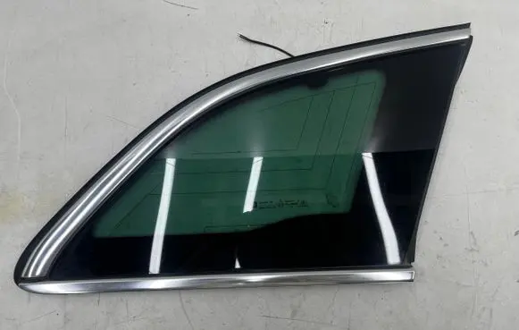 Opel Insignia A Rear side window 13237827