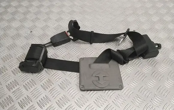 Renault Master III Rear seatbelt