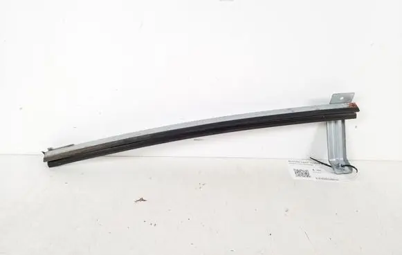 Nissan Juke I F15 Other front door trim element