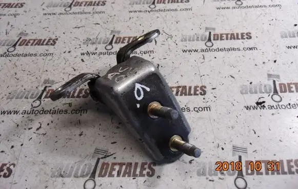 Honda Accord Rear door lower hinge