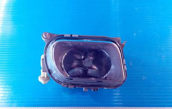 Mercedes-Benz E W210 Front fog light 19A181B