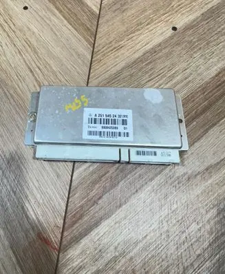 Mercedes-Benz GL X164 Suspension control unit/module A2515452432 00004253B6