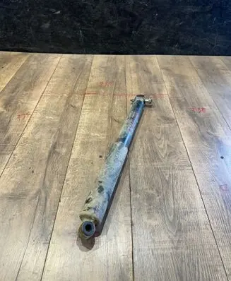 Nissan Navara D23 Rear shock absorber/damper