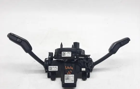 Volkswagen Golf VII Headlight wiper switch 5Q1953521L