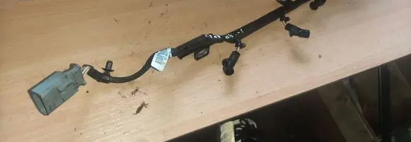 Volvo V40 Glow plug wires 6Q6M091