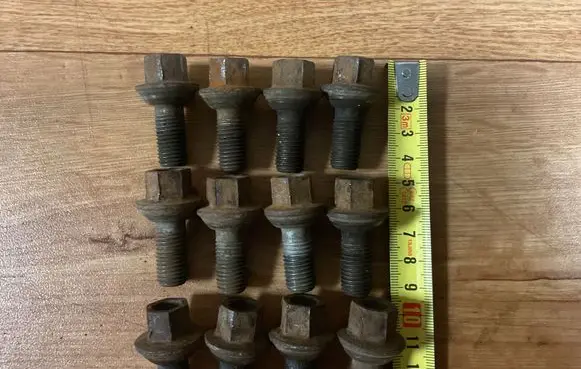 Smart ForTwo I Nuts/bolts 