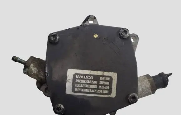 Opel Antara Vacuum pump 9140307520 9140300214 96879426