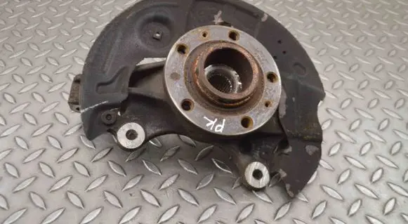 Peugeot 3008 II Front wheel hub