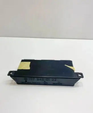 Mercedes-Benz SLC C107 Other relay A1075420132 1075420132