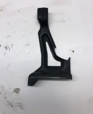 Audi A6 S6 C6 4F Fuel pump bracket 059130163E