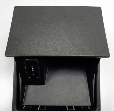 Mercedes-Benz GLE W167 USB socket connector 