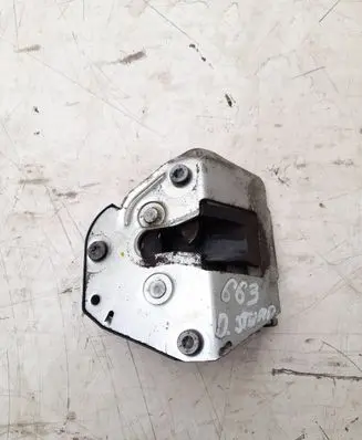 Citroen Berlingo Sliding door lock 913877