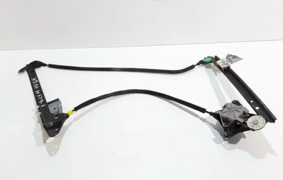 Rear door manual window regulator