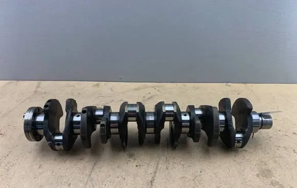 BMW 3 E90 E91 Crankshaft 7792609 11217792609 11217810875
