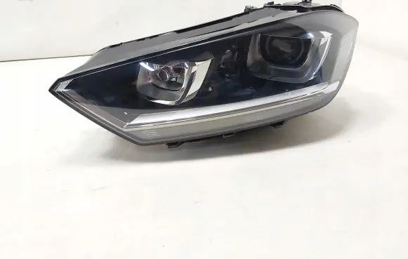 Volkswagen Golf Sportsvan Headlight/headlamp 517941031B