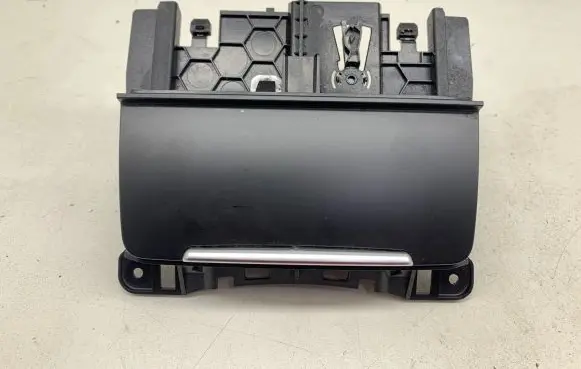 Audi S5 Car ashtray 8K0857951 8k0857965
