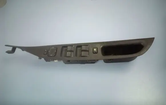Mazda 6 Electric window control switch GJ6A684L6