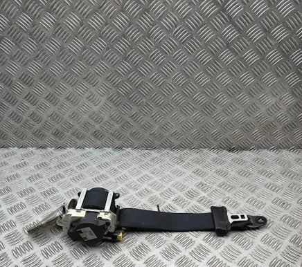 Mercedes-Benz C W205 Front seatbelt A2058601601