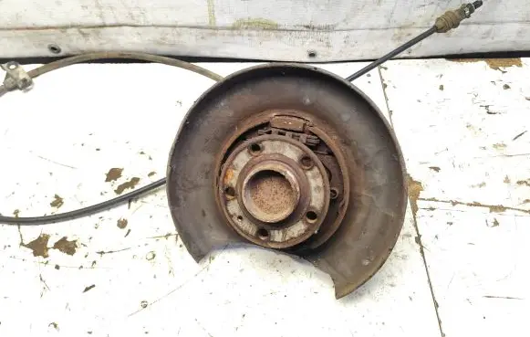 Volvo S80 Rear wheel hub