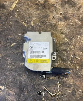 BMW X3 E83 Airbag control unit/module 31342458101Q 0285001870 3424581