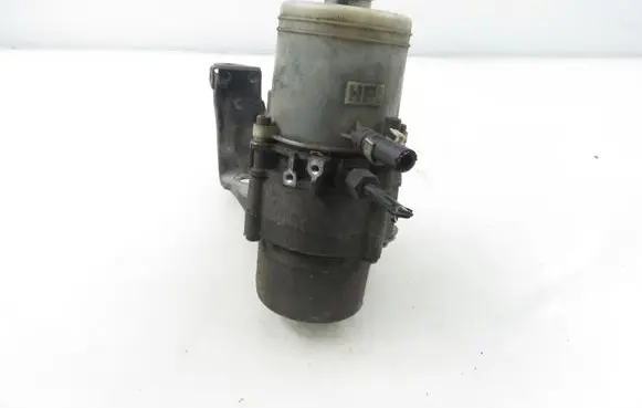 Skoda Fabia Mk1 (6Y) Power steering pump A5093516E 6Q0423155AD