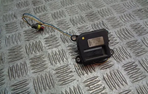 Renault Clio II A/C air flow flap actuator/motor 127130900