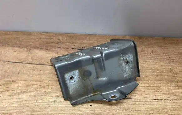 Renault Austral Fender mounting bracket 663505305R
