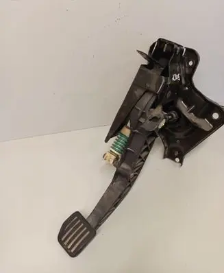 Ford S-MAX Clutch pedal 6G927B633NK