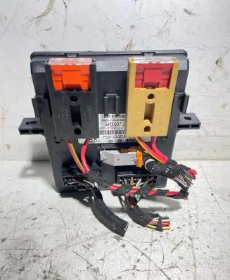Audi A6 S6 C6 4F Comfort/convenience module 4F0907279 4F0910279K F005V00619