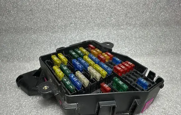 Audi A4 S4 B5 8D Fuse box set 8D1941824