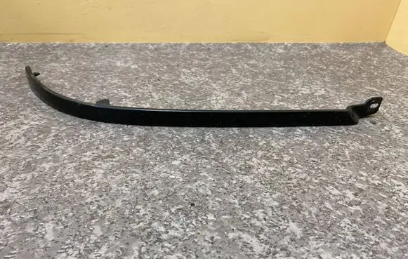 Under headlight/headlamp trim