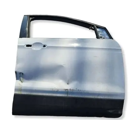 Audi Q3 8U Front door 