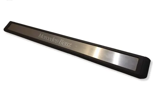 Mercedes-Benz E W211 Front sill trim cover A211680435